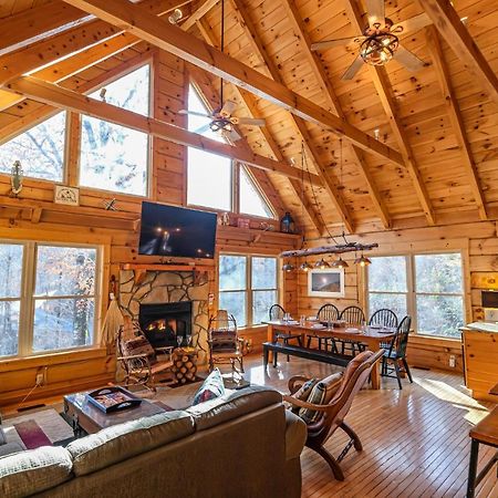 Lazy Bear Lodge Gatlinburg Buitenkant foto