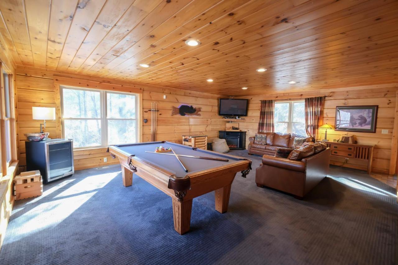 Lazy Bear Lodge Gatlinburg Buitenkant foto